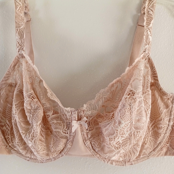 Bali Lace Lift Desire Unlined Bra, size 40D - Picture 3 of 16